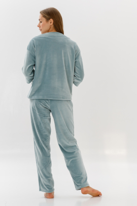 Дуже тепла жіноча пі...